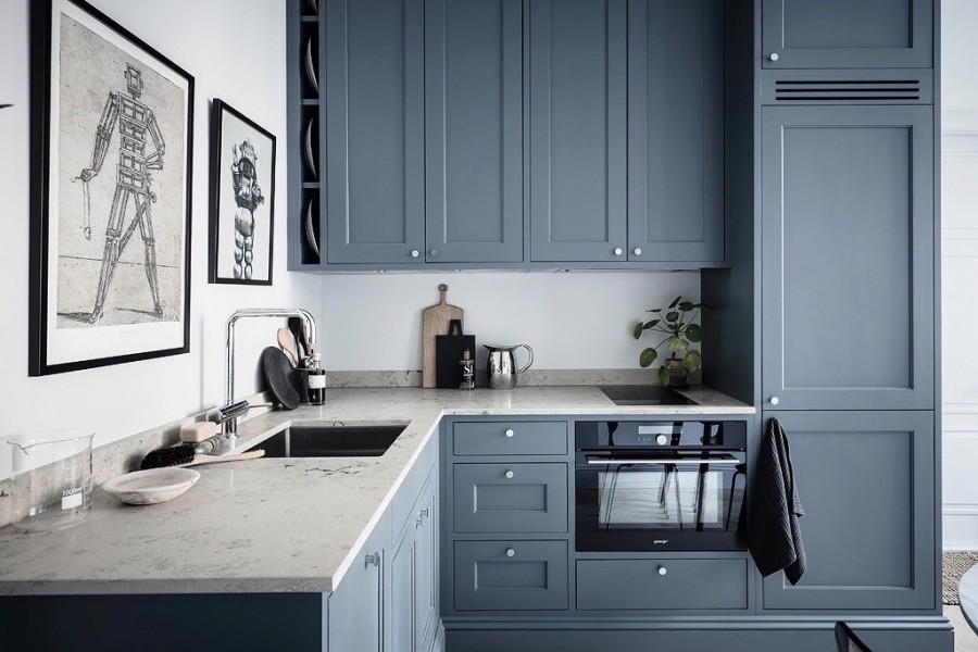 Zilā krāsa virtuvē - moderns risinājums ikvienam mājoklim