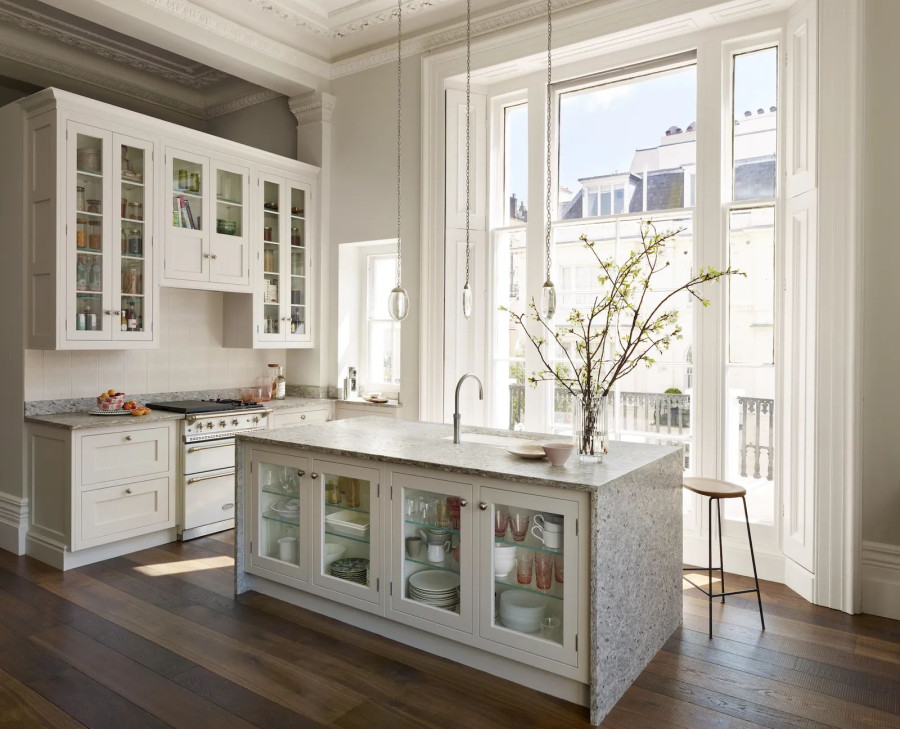 10 Idejas kā iekārtot virtuvi studio tipa dzīvoklī